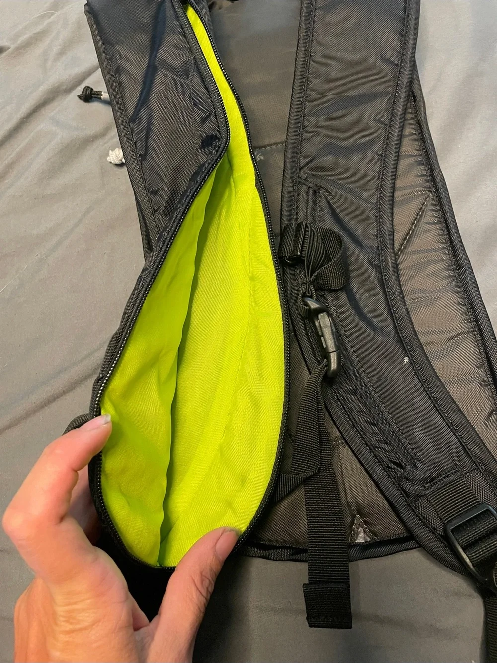 CamelBak Zoid Black with Yellow Trim Hydration Pack